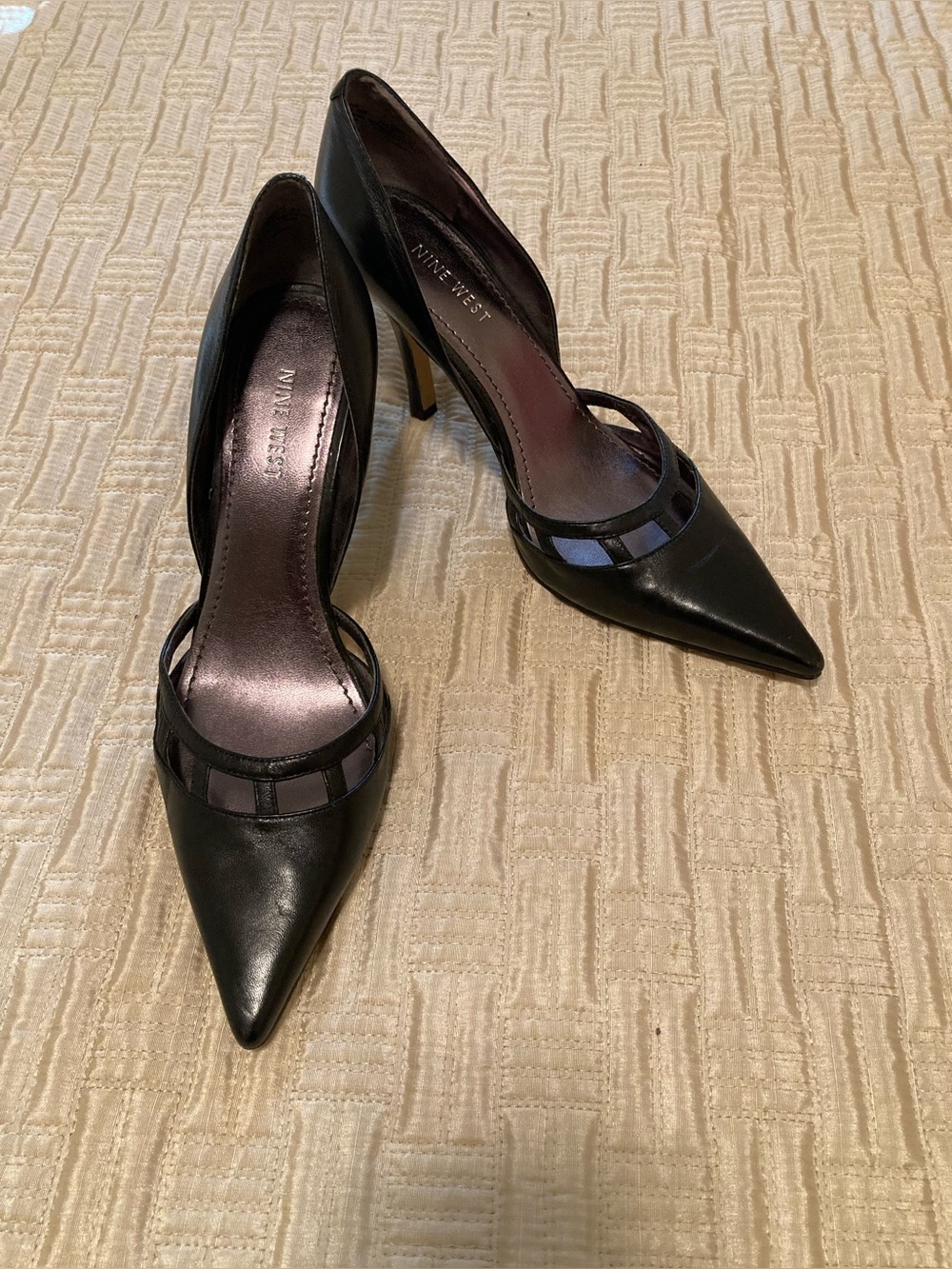 Nine West Black Pointed D'Orsay Cutout Pumps